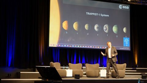Vortrag von Herrn Prof. Wörner über das Trappist-1 Planetensystem Vortrag von Herrn Prof. Wörner über das Trappist-1 Planetensystem