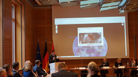 Simon Drake, Lunar Resources Registry UG