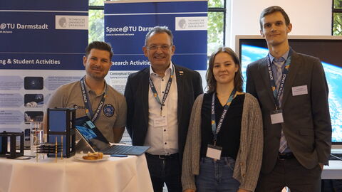 TU Darmstadt, Institut für Flugsysteme und Regelungstechniken (FSR) ESA,_Lab@TU Darmstadt Ausstellerteam der TUD