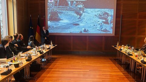 Space Law Konferenz Konferenz zum Thema Weltraumrecht