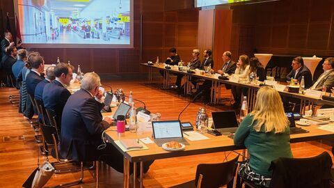 Space Law Konferenz  Konferenz zum Thema Weltraumrecht